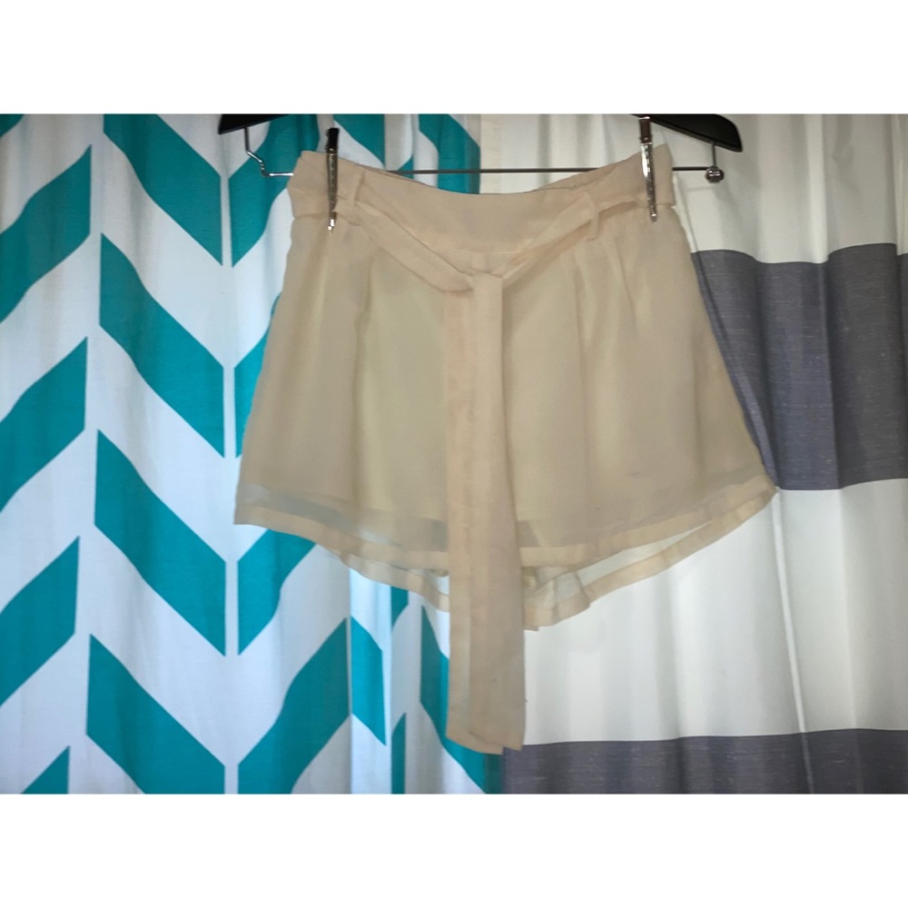 Ivory Paperbag Waist Casual Shorts
